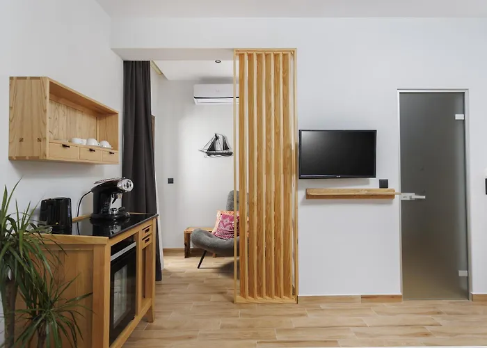 Apartment Eleni's Sea View Adults Only Pefkochori