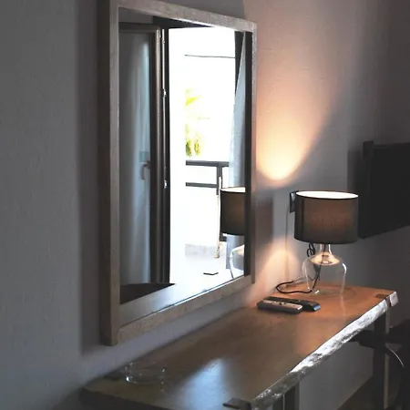 Eleni's Sea View Adults Only Apartment