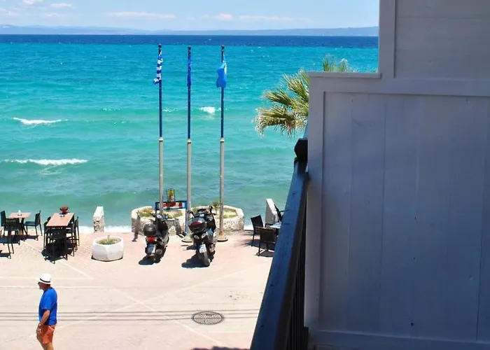 Eleni's Sea View Adults Only *