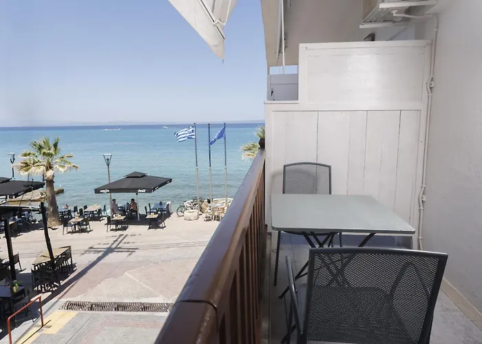 Eleni's Sea View Adults Only *