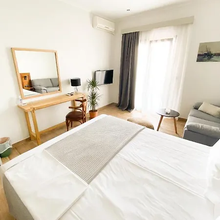 Eleni's Sea View Adults Only