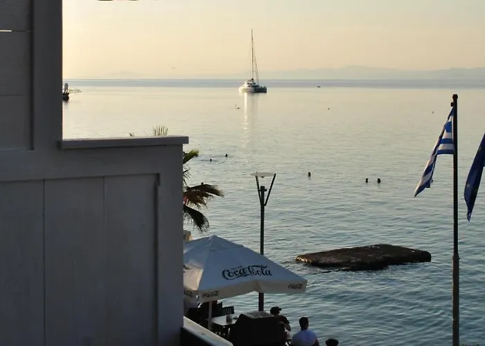 Eleni's Sea View Adults Only *
